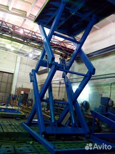 Подъемный стол