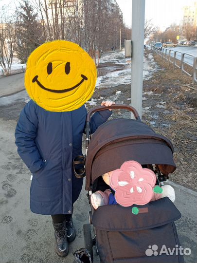 Прогулочная коляска