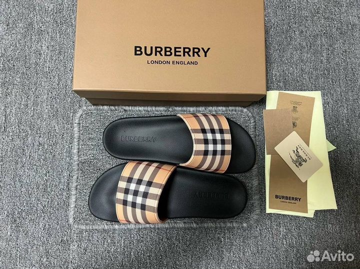 Шлепанцы мужские Burberry