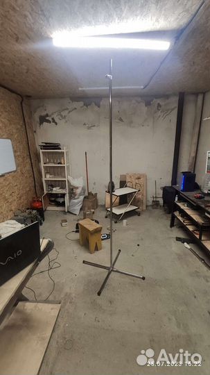 Экран для проектора на штативе 250*150см