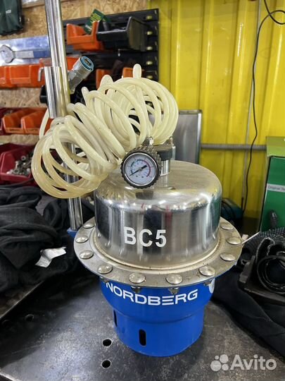 Аппарат для замены тормозной жидкости