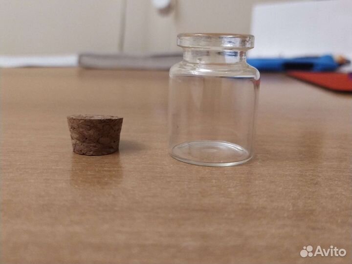 Сувенирная баночка