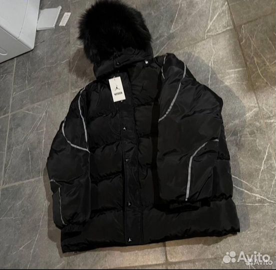 Пуховик supreme jordan