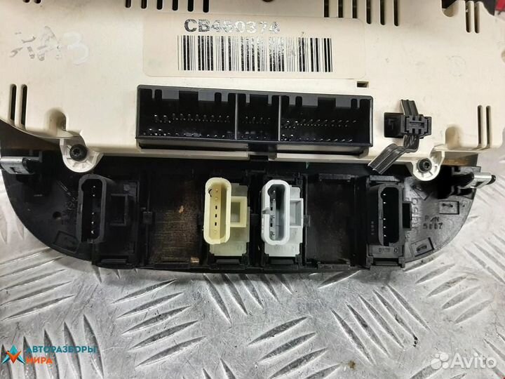 Рамка под магнитолу Mercedes-Benz M-Класс