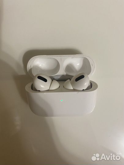 Наушники apple airpods