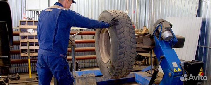 Шиномонтажник