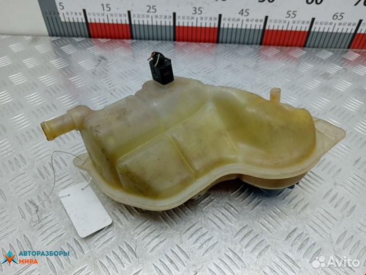 Бачок расширительный Volkswagen Passat B5 1998