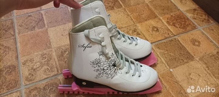 Коньки фигурные женские 35 размер