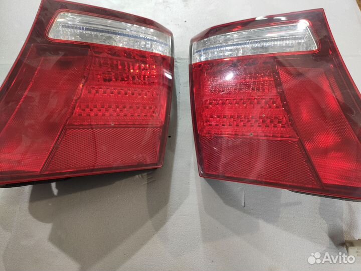 Фонарь в крышку lexus ls600