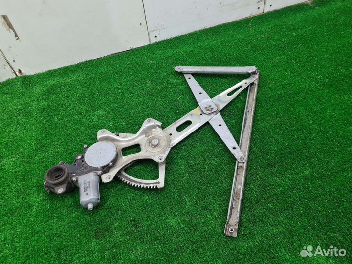 Стеклоподъемника передний левый Toyota Rav4 30