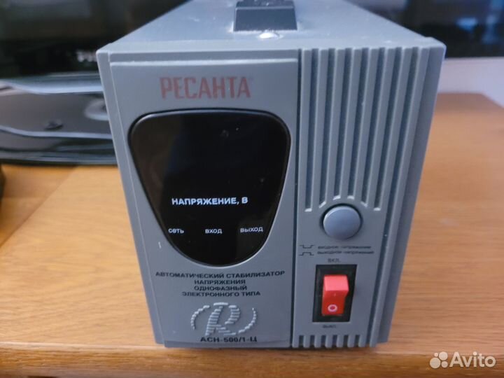 Стабилизатор напряжения Ресанта 500