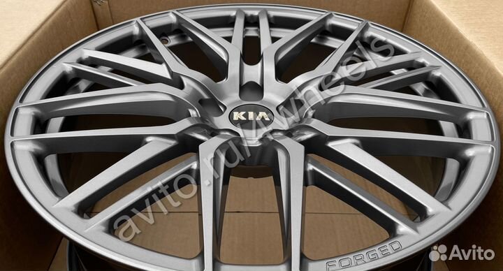 Кованые диски Kia K5 Carnival R19 наличие