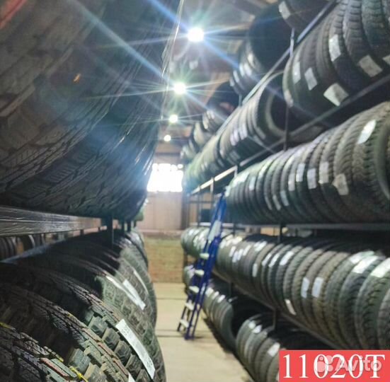 Bridgestone Blizzak LM-005 225/55 R18 102M