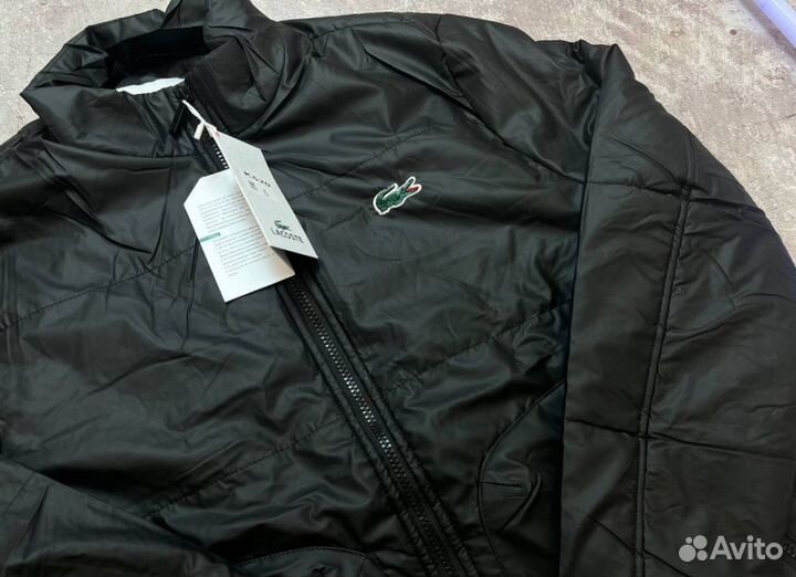 Демисезонные куртки Lacoste комфортные