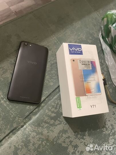 Vivo Y71, 4/32 ГБ