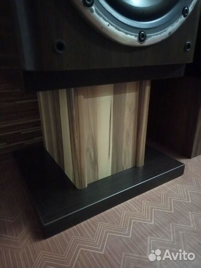 Подставки для ас Onkyo D 77 XD