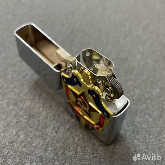 Бензиновая зажигалка кгб СССР