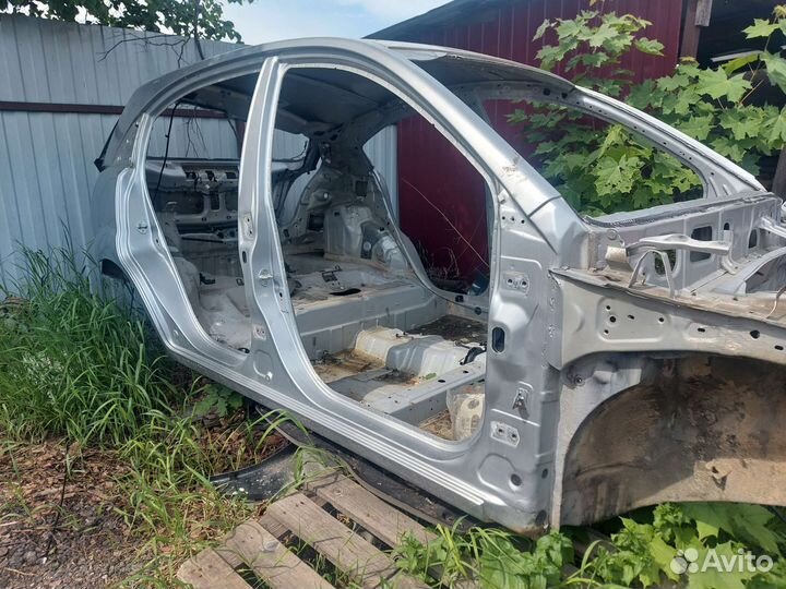 Крыло заднее правое Киа Рио 2 хэтчбек