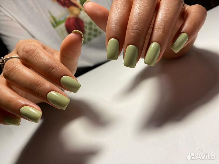 Маникюр педикюр