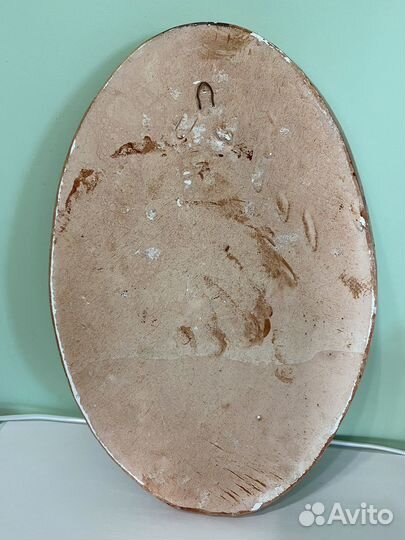 Настенная тарелка барельеф