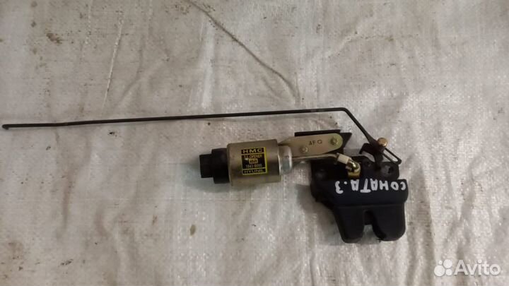 Замок багажника Hyundai Sonata 4 EF