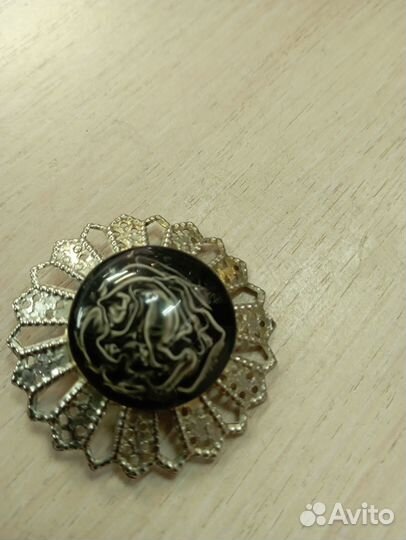 Брошь старинная