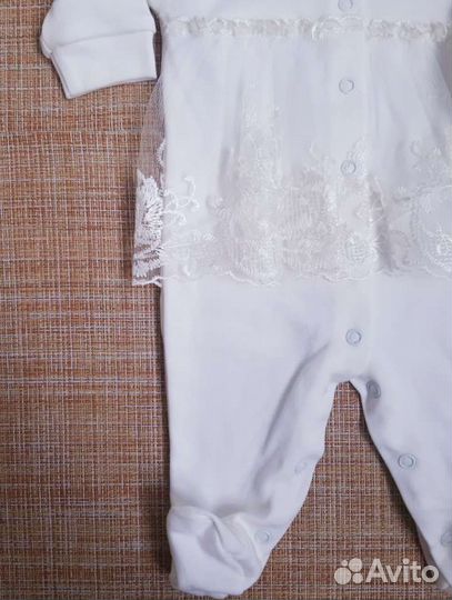 Комплект на выписку для девочки