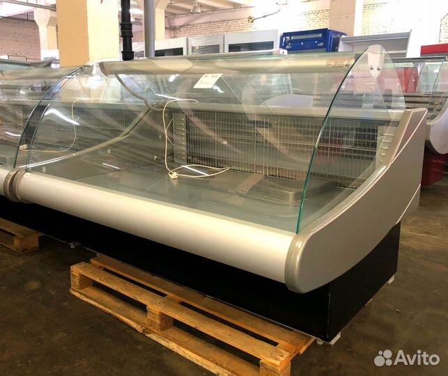 Холодильная витрина