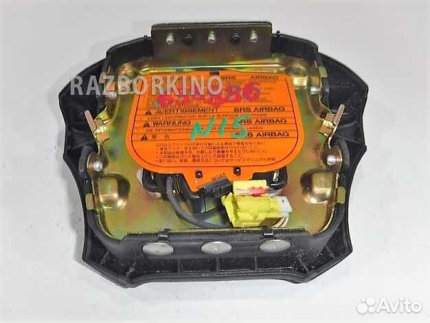 Подушка безопасности в руль