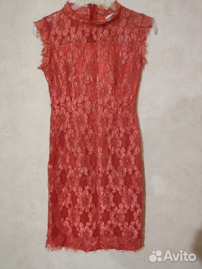 Нарядное платье