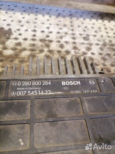 Блок управления двигателем Mercedes-Benz E-класс