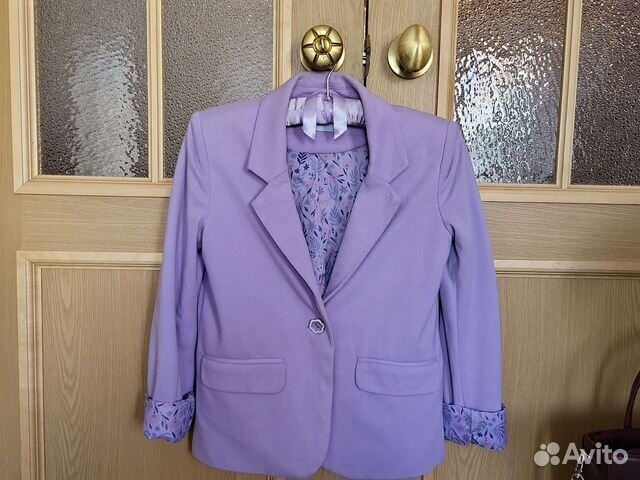 Пиджак для девочки 146