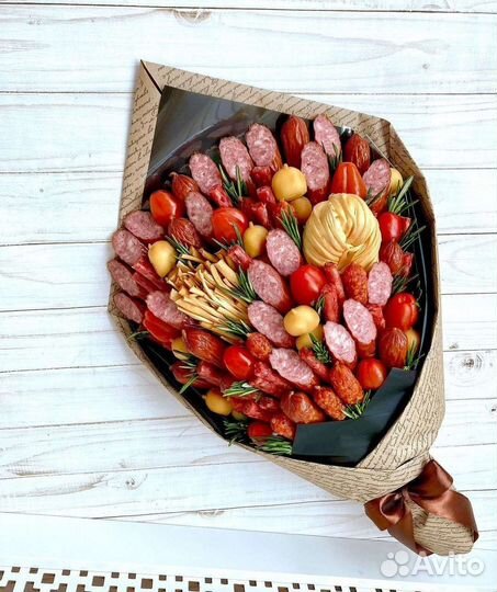 Букет из Колбасы и Сыра. Съедобные Букеты