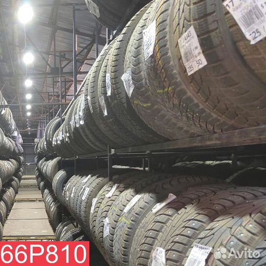 Goodyear Ice Navi 6 215/45 R17 87H