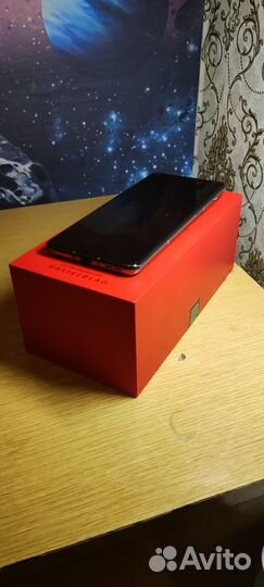 OnePlus 10 pro, 8/128 ГБ