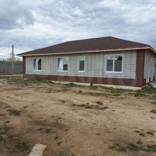 Коттедж 106 м² на участке 8 сот.