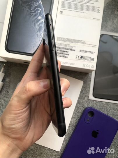 iPhone Xr, 128 ГБ