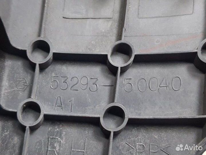 Дефлектор радиатора правый Lexus Ls430 UCF30 3uzfe