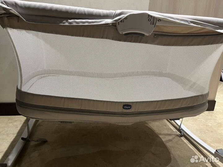 Кроватка-манеж Chicco Zip&go