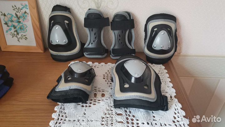 Комплект защиты детский для роликов, самокатов