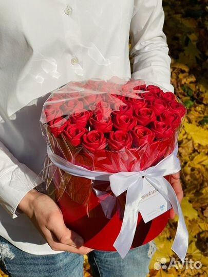 Шоколадные розы и пионы съедобный подарок