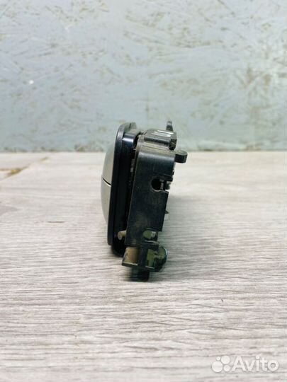 Ручка двери перед прав KIA RIO 3 рест 1.4 мт седан