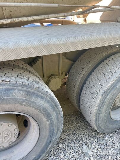 Автобетоносмеситель МАЗ 69364S, 2012