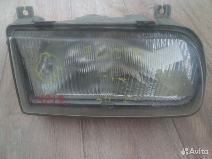 Фара правая Шкода Фелиция