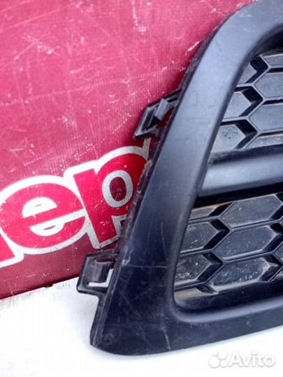 Накладка бампера Honda