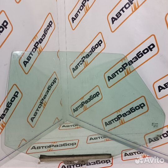 Стекло двери заднее левое Лада Priora