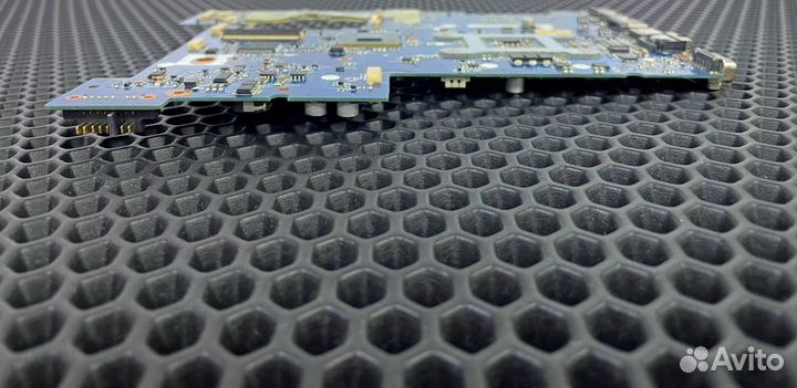 Материнская плата Lenovo G570 LA-675AP