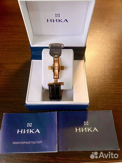 Золотые часы ника 585