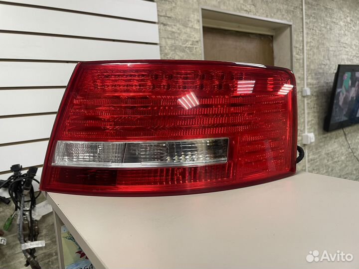 Фонарь задний светодиодный 4F5945096N Ауди А6 С6