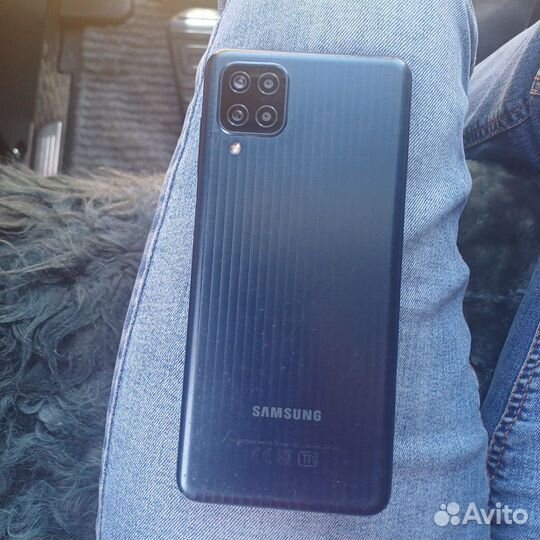Samsung Galaxy M12, 4/64 ГБ
